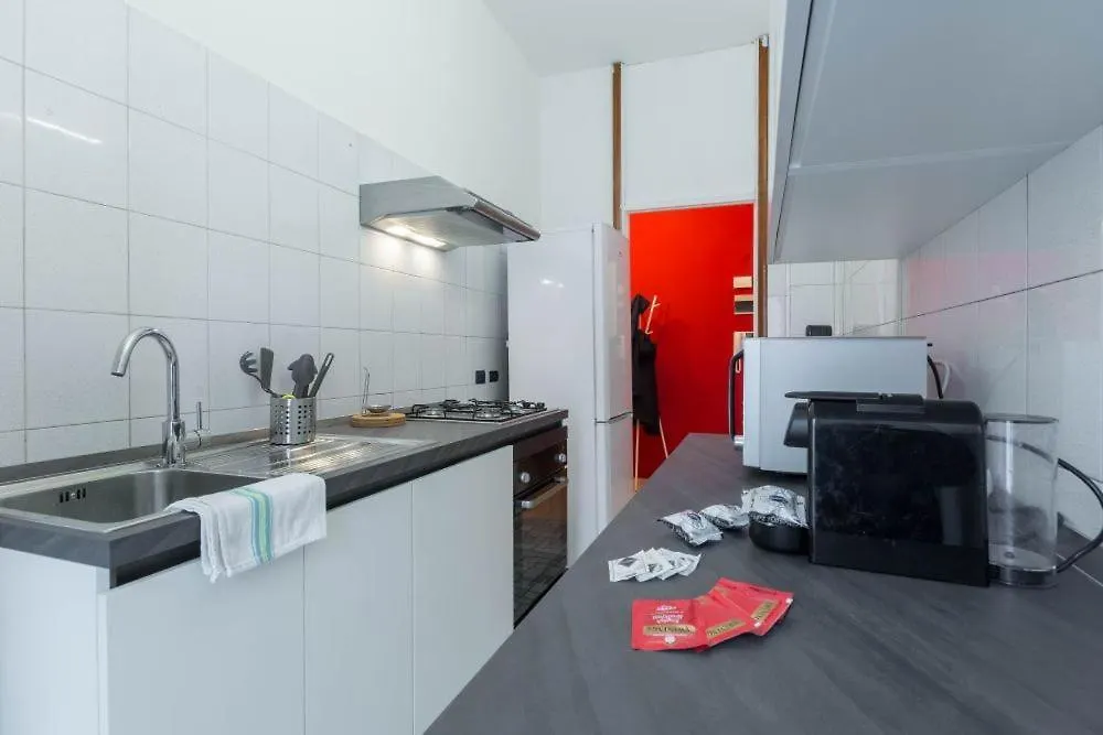 Hbhall Loreto 19 Apartment Mediolan